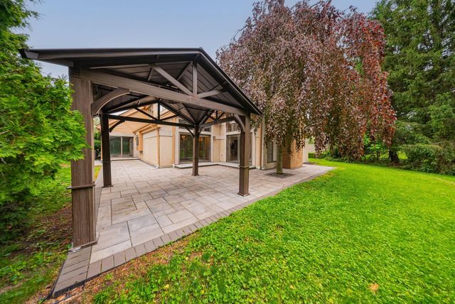 8936 Lea Court, Dublin, OH 43017