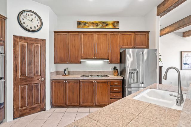 40761 Hovley Court, Palm Desert, CA 92260