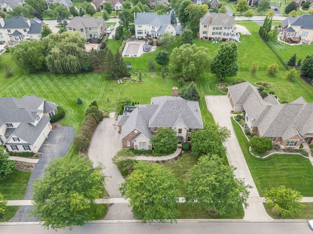 4135 River Ridge Drive, St. Charles, IL 60175