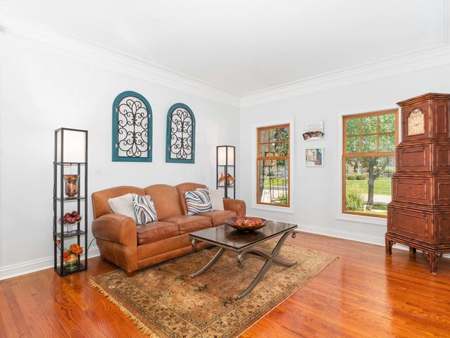 4135 River Ridge Drive, St. Charles, IL 60175