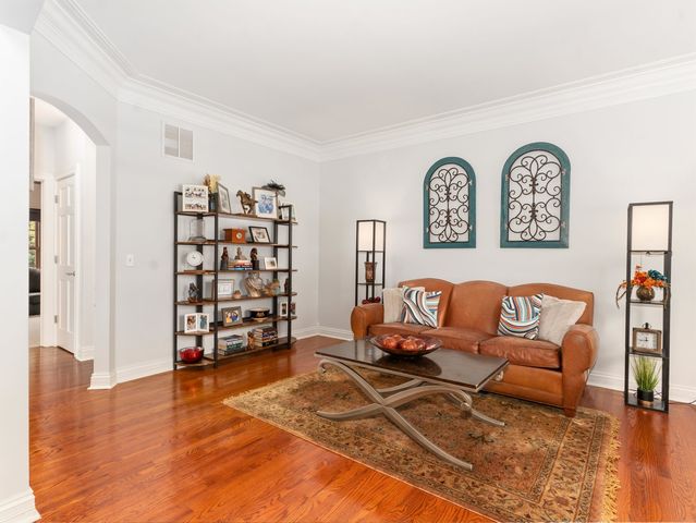 4135 River Ridge Drive, St. Charles, IL 60175