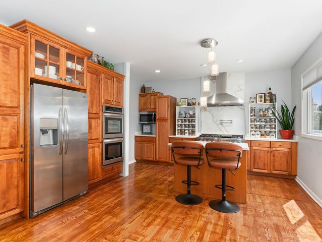 4135 River Ridge Drive, St. Charles, IL 60175
