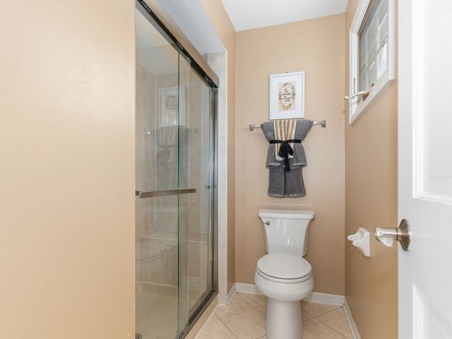 4135 River Ridge Drive, St. Charles, IL 60175