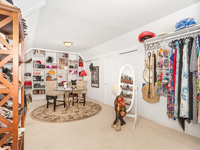 4135 River Ridge Drive, St. Charles, IL 60175