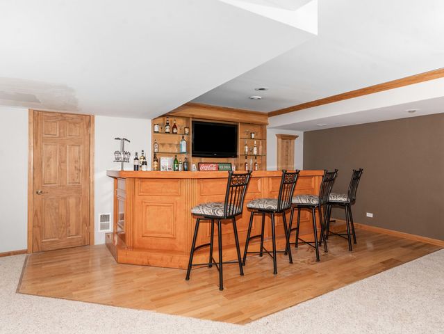 4135 River Ridge Drive, St. Charles, IL 60175