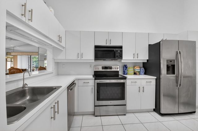 10039 S 53rd Way S S 2303, Boynton Beach, FL 33437