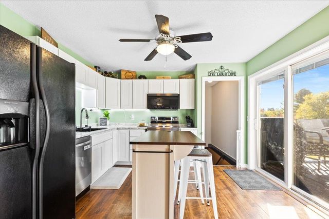 274 Scottsdale Road, Newport City, VT 05855