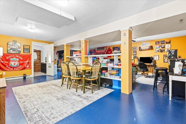 274 Scottsdale Road, Newport City, VT 05855