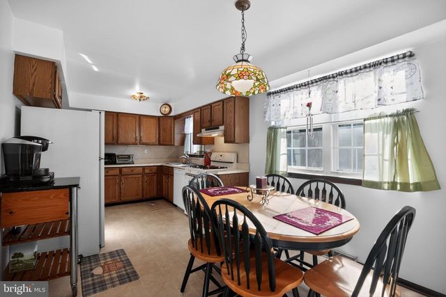 2306 CAROL LN, Norristown, PA 19401