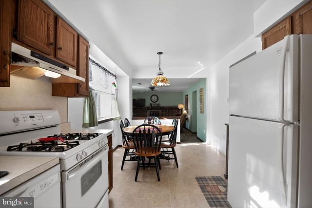 2306 CAROL LN, Norristown, PA 19401