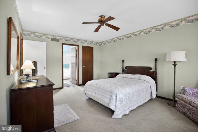 2306 CAROL LN, Norristown, PA 19401