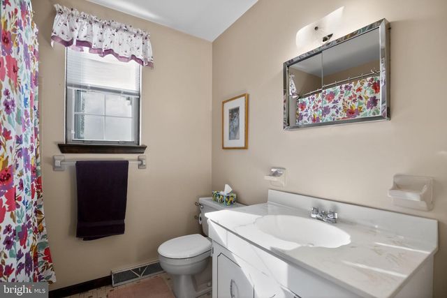 2306 CAROL LN, Norristown, PA 19401