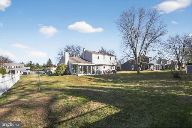 2306 CAROL LN, Norristown, PA 19401