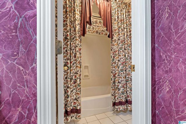 6162 RUSHING PARC LANE, Hoover, AL 35244