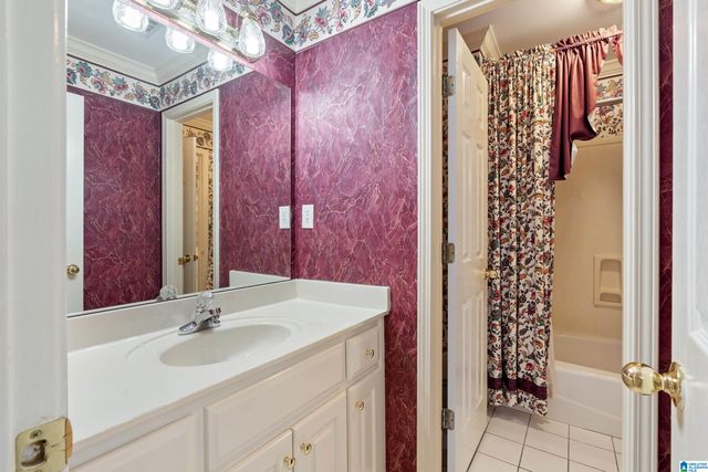 6162 RUSHING PARC LANE, Hoover, AL 35244