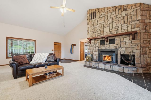 149 S Park Dr, Burson, CA 95225