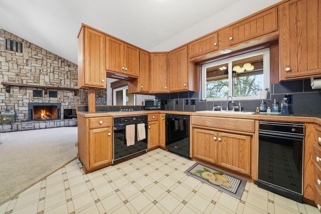 149 S Park Dr, Burson, CA 95225