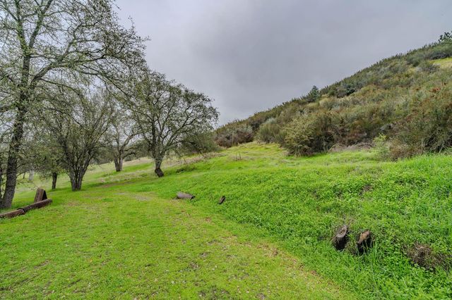 149 S Park Dr, Burson, CA 95225