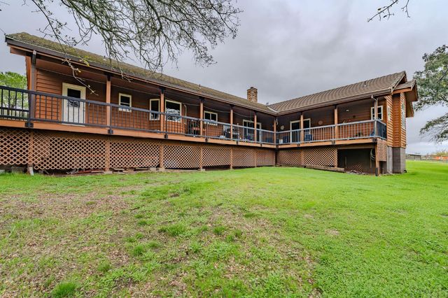 149 S Park Dr, Burson, CA 95225