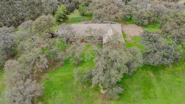 149 S Park Dr, Burson, CA 95225