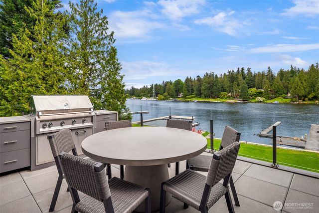 3234 78th Place NE, Medina, WA 98039