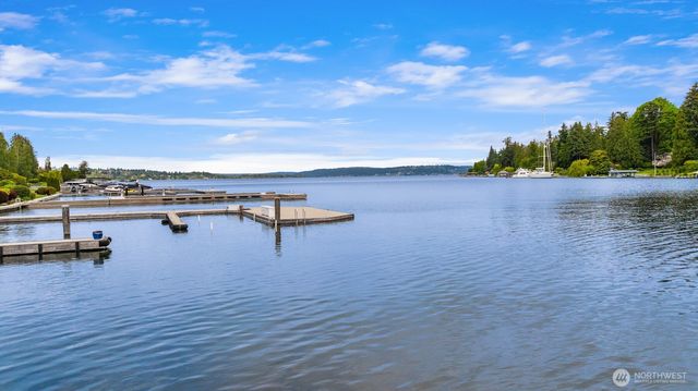 3234 78th Place NE, Medina, WA 98039