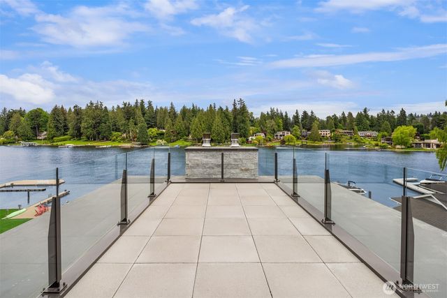 3234 78th Place NE, Medina, WA 98039