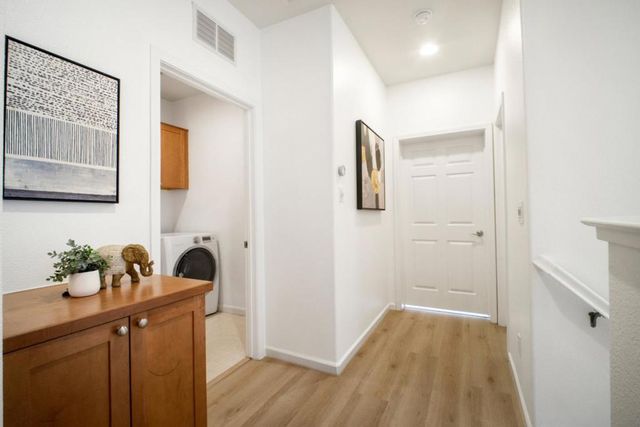 915 Ternura Loop, Milpitas, CA 95035