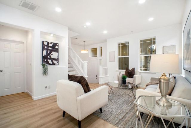915 Ternura Loop, Milpitas, CA 95035