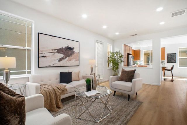 915 Ternura Loop, Milpitas, CA 95035
