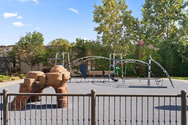 915 Ternura Loop, Milpitas, CA 95035