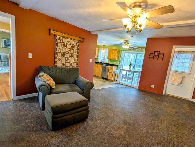 6 Marrissa Cir, Charlton, MA 01507