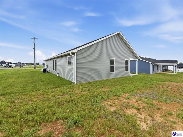 10 Betty Boyd Lane, Brandenburg, KY 40108