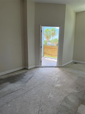 1804 65th Street A-B, Galveston, TX 77551
