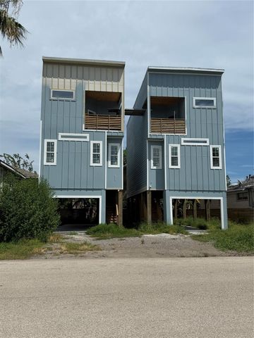 1804 65th Street A-B, Galveston, TX 77551