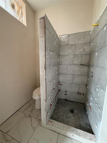 1804 65th Street A-B, Galveston, TX 77551