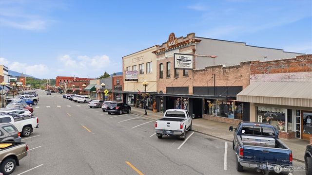 621 Jameson St, Sedro Woolley, WA 98284