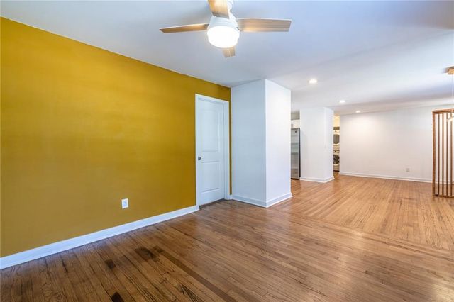 1909 Lisbon Drive SW, Atlanta, GA 30310