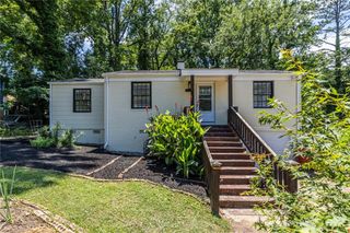 1909 Lisbon Drive SW, Atlanta, GA 30310