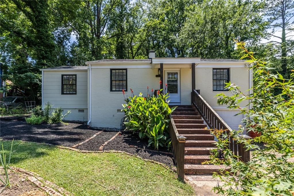 1909 Lisbon Drive SW, Atlanta, GA 30310
