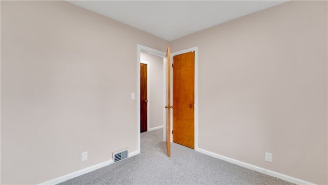 538 Glenview Court, Webster, NY 14580