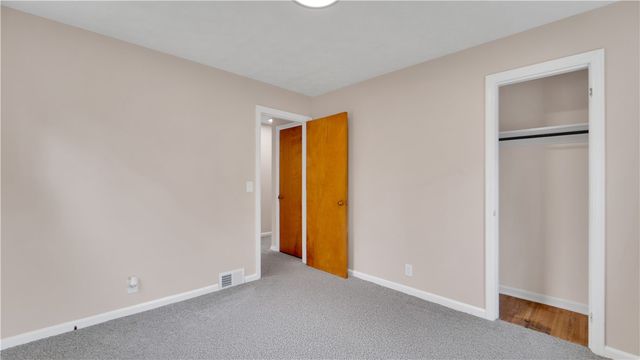 538 Glenview Court, Webster, NY 14580