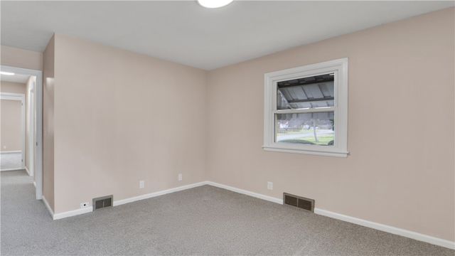 538 Glenview Court, Webster, NY 14580