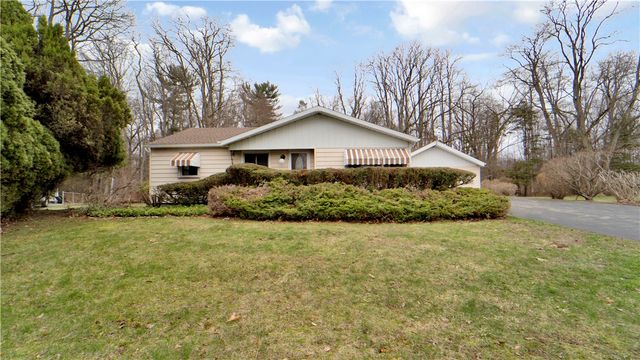 538 Glenview Court, Webster, NY 14580