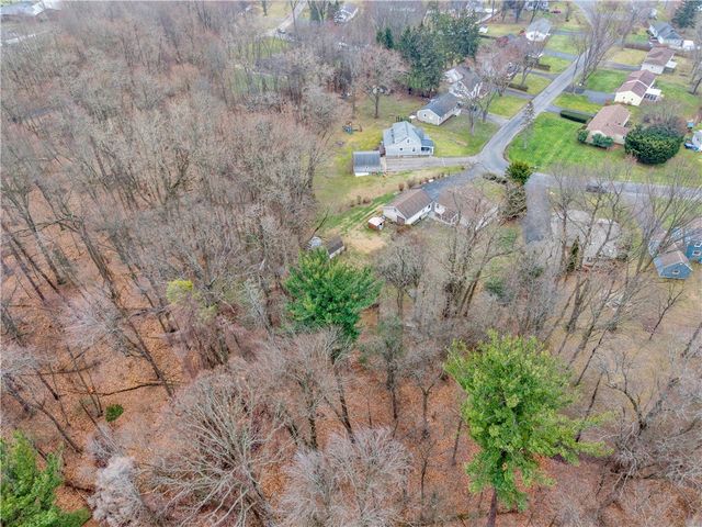 538 Glenview Court, Webster, NY 14580