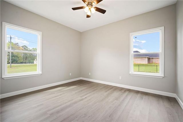 9406 Matlock Road, Irvington, AL 36544