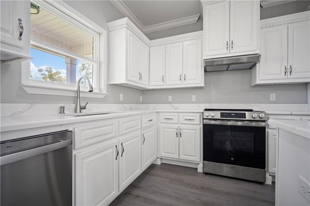 9406 Matlock Road, Irvington, AL 36544