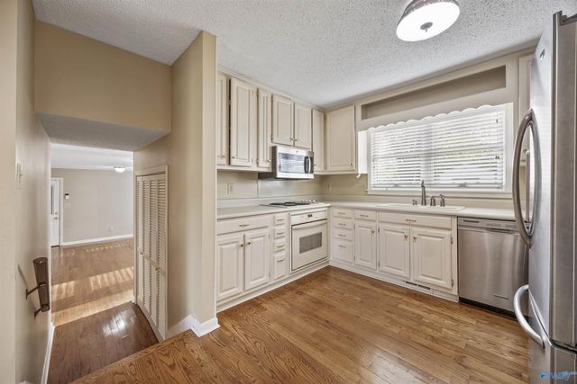 1928 Edenton Drive SW, Huntsville, AL 35803