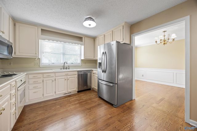 1928 Edenton Drive SW, Huntsville, AL 35803