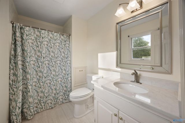 1928 Edenton Drive SW, Huntsville, AL 35803